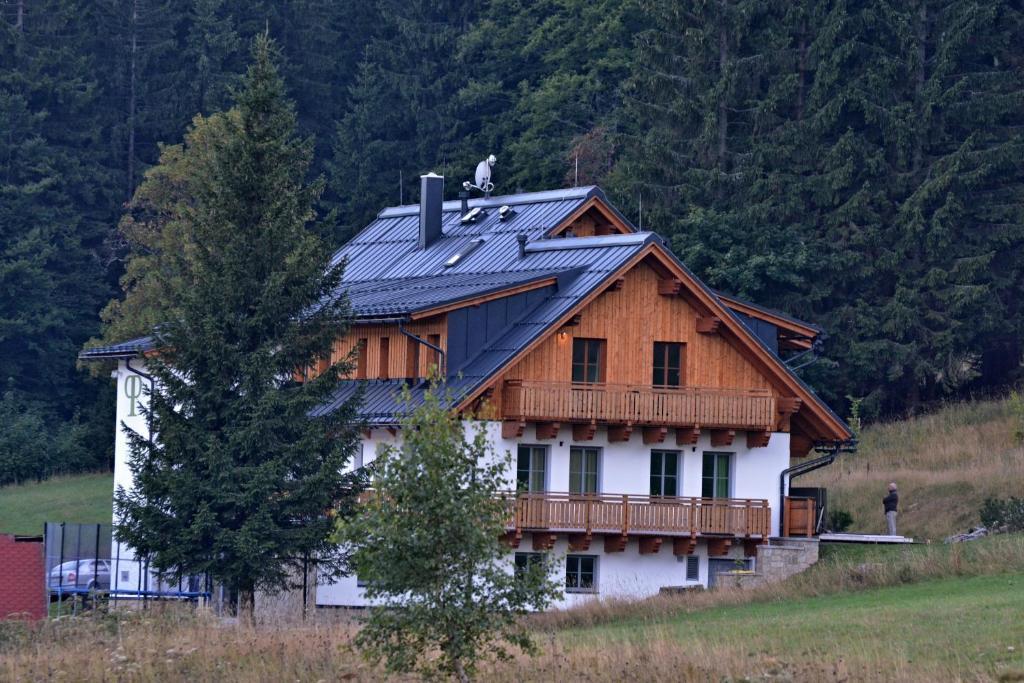 Pension Pamferka Železná Ruda Esterno foto